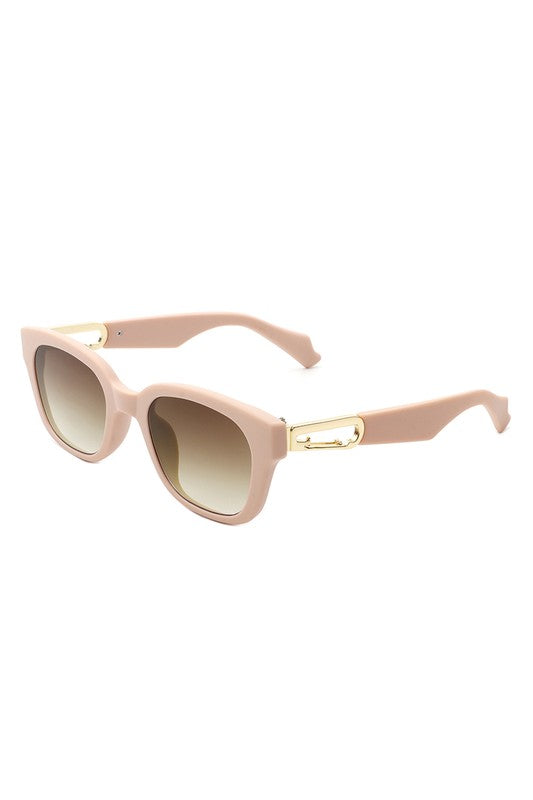 Classic Horn Rimmed Square Sunglasses