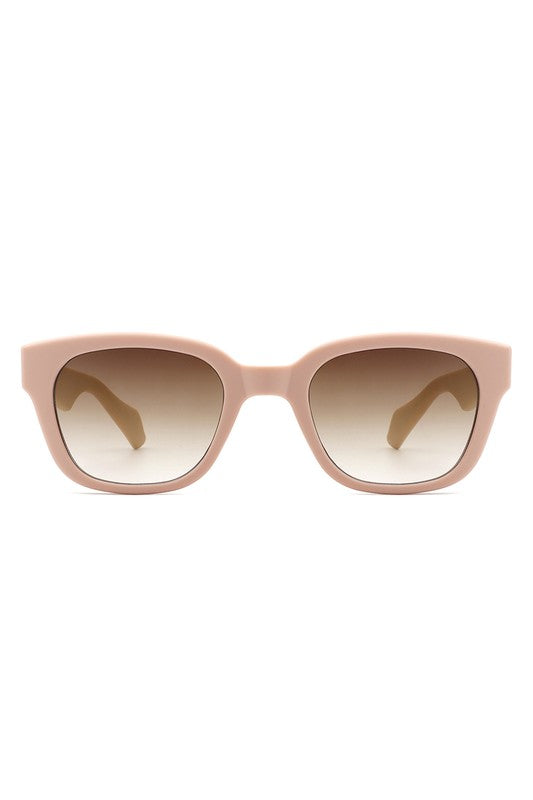 Classic Horn Rimmed Square Sunglasses